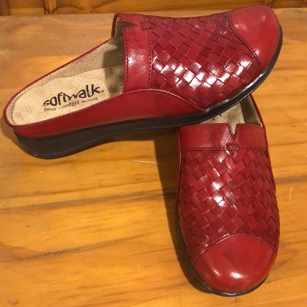 COPY - SOFTWALK SAN MARCOS WOVEN SLIP-ON MULE SIZE 7.5